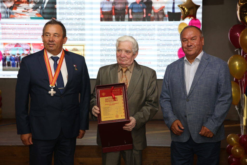 Вячеслава Архиповича Тихонова