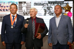 Награждение Финогенова А.К