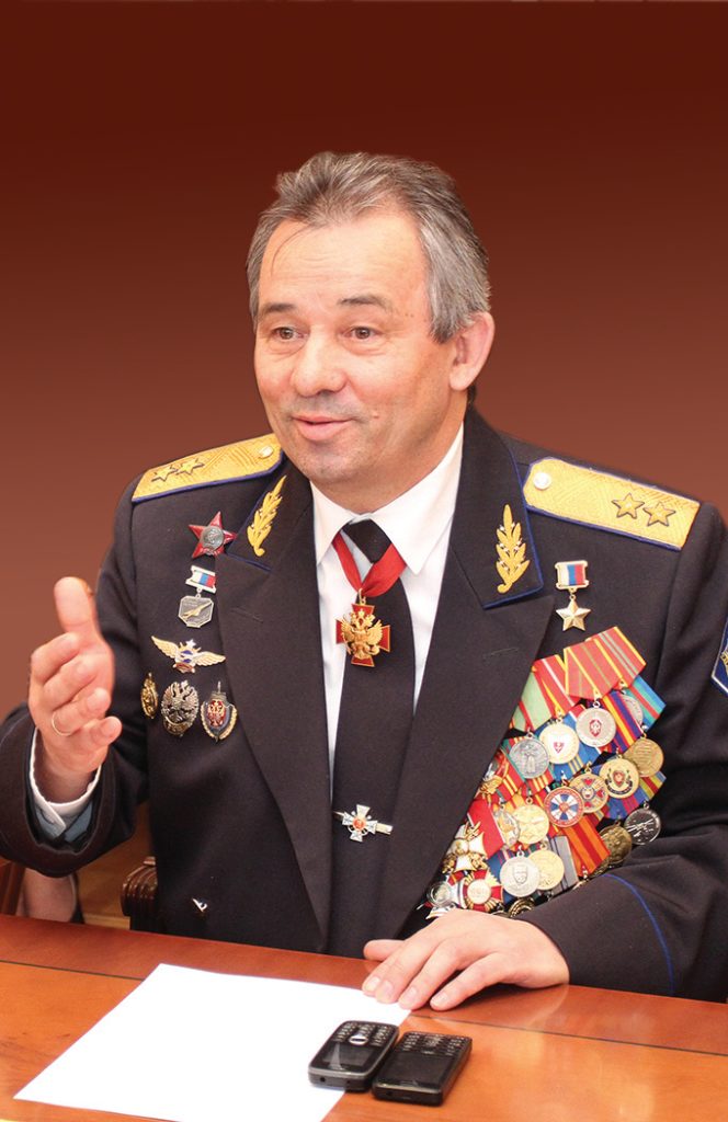 Николай Гаврилов - уроженцев Чувашии, прославленный летчик, генерал-лейтенант авиации
