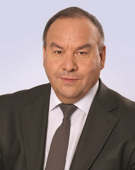 Валерий Николаевич Гордеев -генеральный директор ООО «СФ «Комплекс», заслуженный строитель ЧР, почетный строитель России, обладатель награды «Достояние Республики-2015»