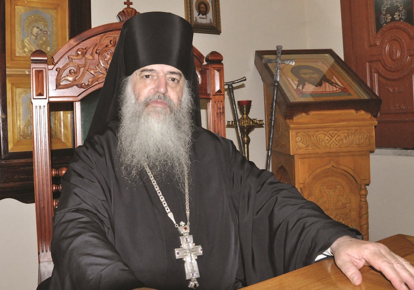 Архимандрит Василий (Пьер Мари Даниэль Паскье), с 25 декабря 2009 г. наместник Свято-Троицкого мужского монастыря г. Чебоксары.