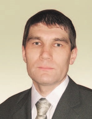 Олег Петров,&nbsp;заведующий отделом низковольтной аппаратуры управления и защиты
