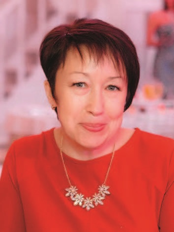 ОЛЬГА БЕЛОВА, руководитель коммерческого департамента:
