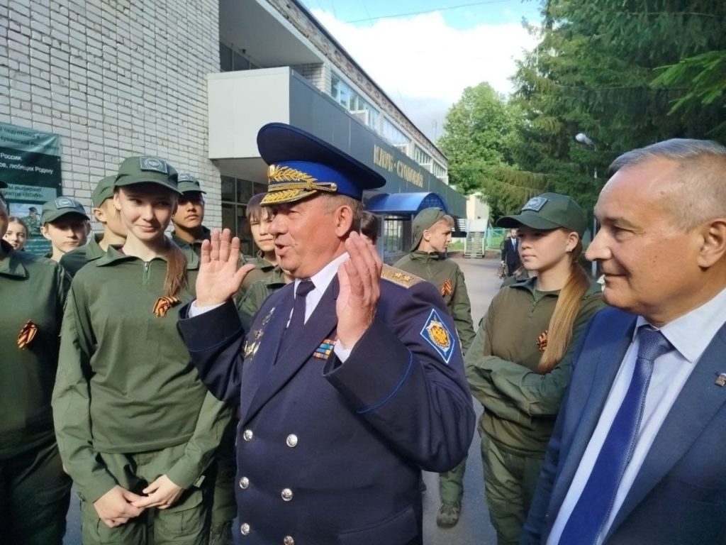 Герой Российской Федерации, генерал-лейтенант Николай Фёдорович Гаврилов (встреча '' июня).