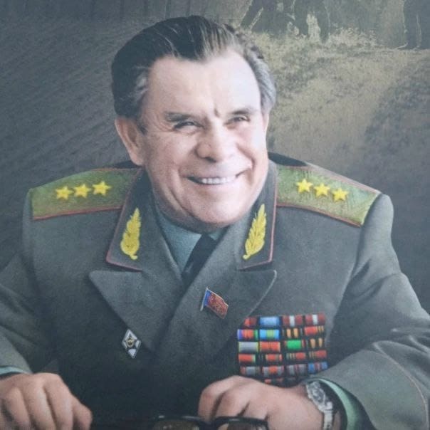 24 августа в посёлке Опытный Цивильского округа был открыт бюст нашему земляку — генерал-полковнику Александру Григорьевичу Викторову, участнику Великой Отечественной войны, заслуженному пограничнику России, выдающемуся военному деятелю