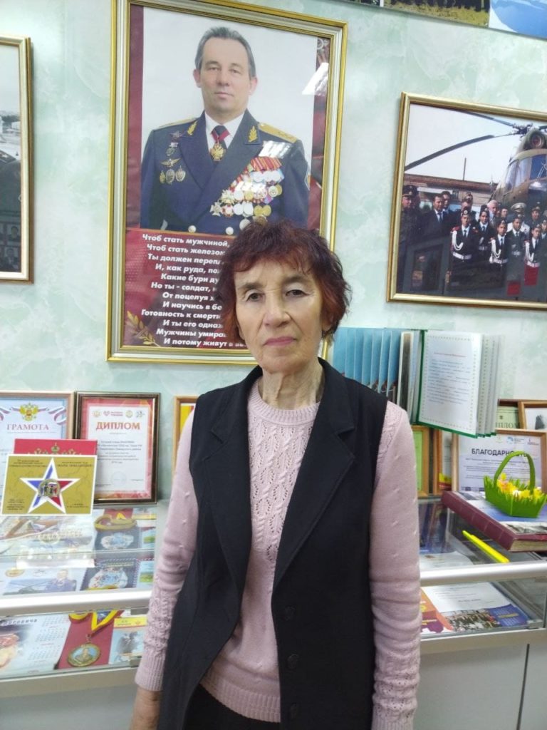 Дорогая Калиса Михайловна! От всего сердца поздравляем Вас со славным 80-летним юбилеем!