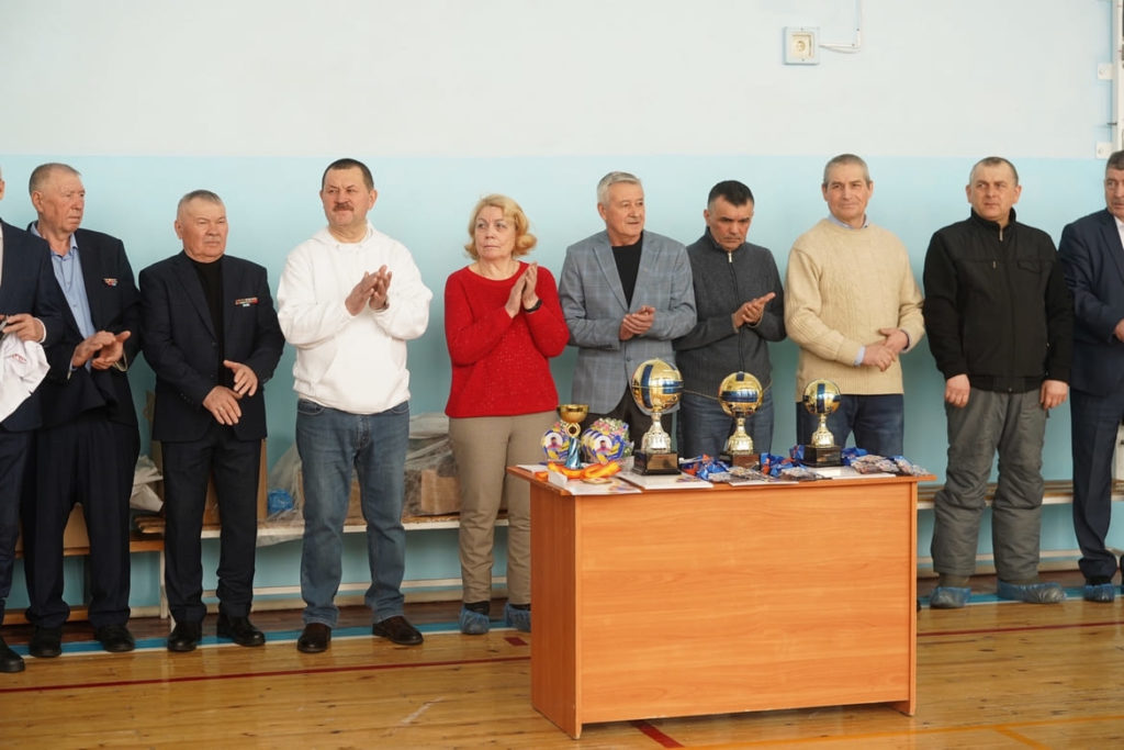 В преддверии Международного женского дня, 7 марта 2026 года, в селе Батырево Чувашской Республики состоялся Первый Открытый турнир по волейболу среди женских команд на призы заслуженного работника физической культуры Российской Федерации Алексея Егоровича Краснова.