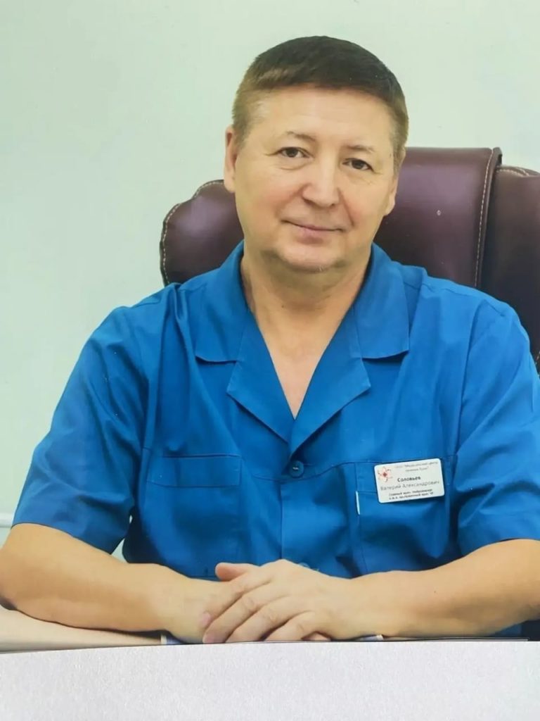 Валерий Соловьёв, Заслуженный врач Чувашской Республики поздравляет жителей Чувашии с Днем Республики