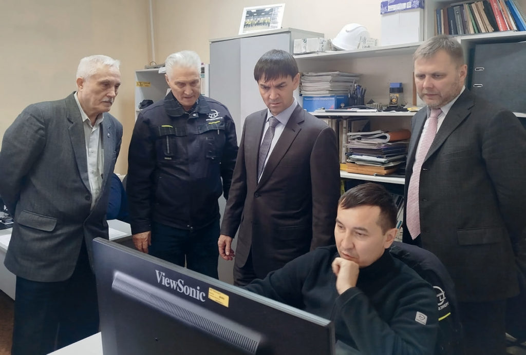 Посещение министра промышленности и энергетики ЧР Марата Якушева ЗАО «Промэнерго», январь 2026 г.