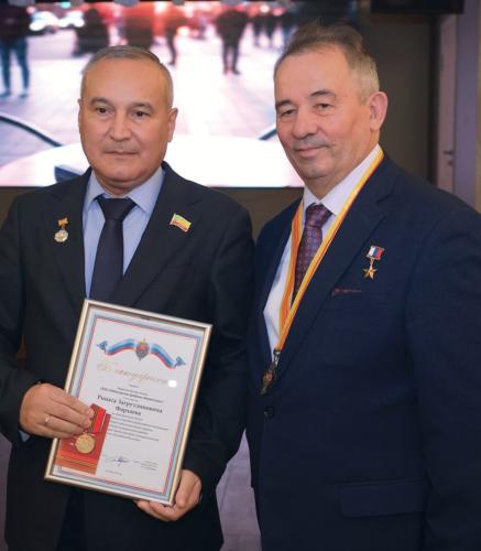 Награждаемый Ринат Фархаев